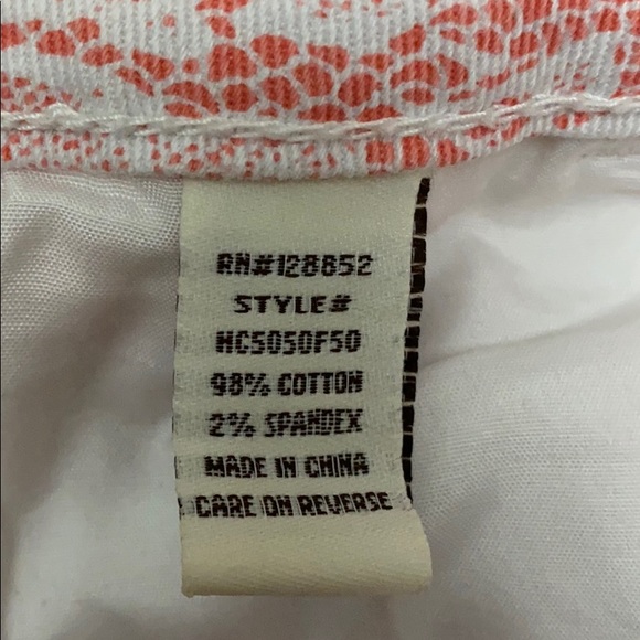 3/$35 Women’s pants - Picture 6 of 6